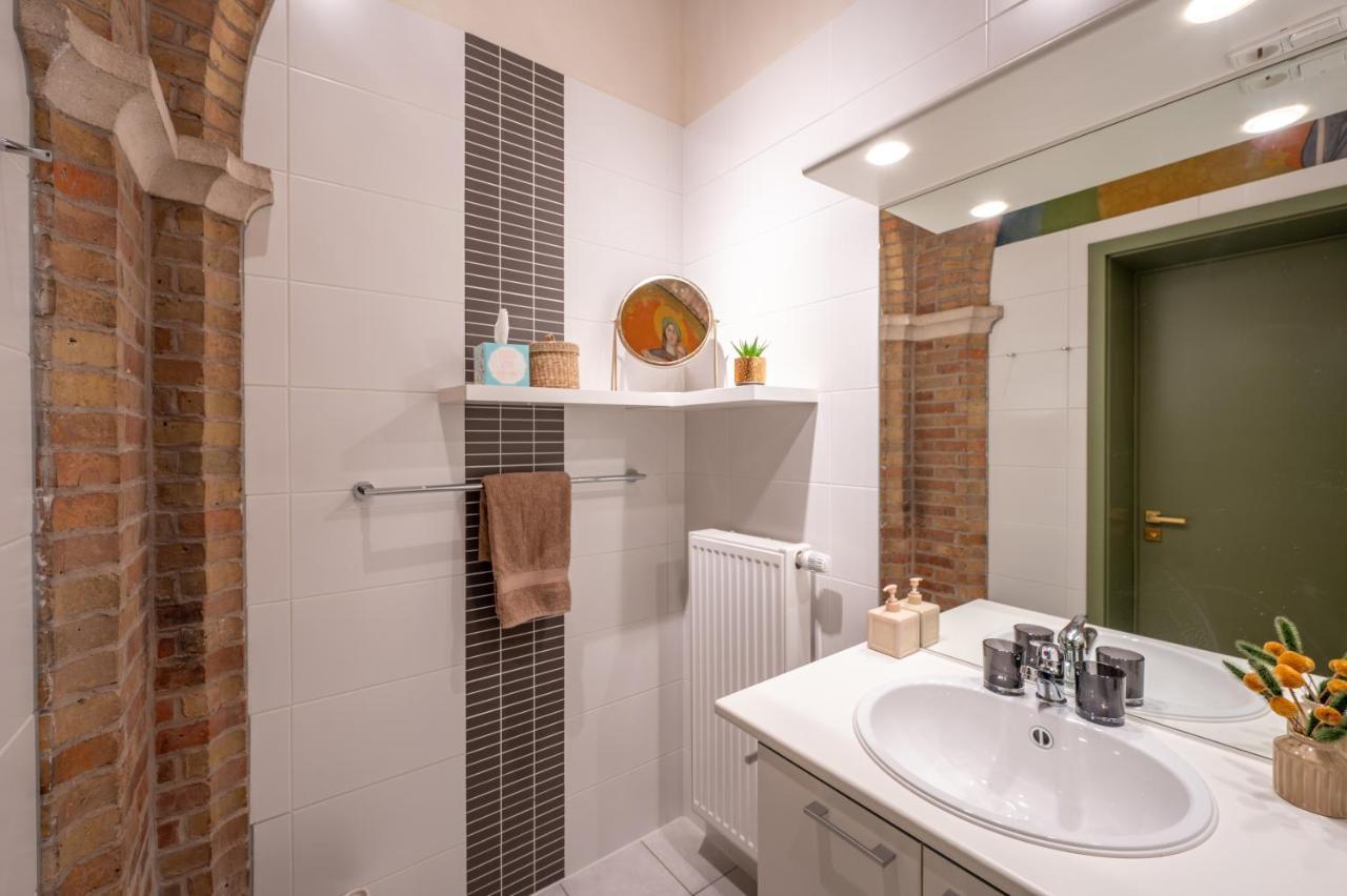 Loft D'O Apartment Ieper Bagian luar foto
